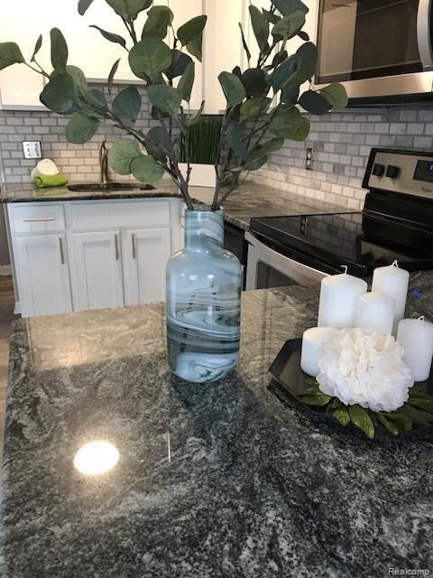 4417 Crooks Road Royal Oak, MI 48073 - Photo 17 of 25