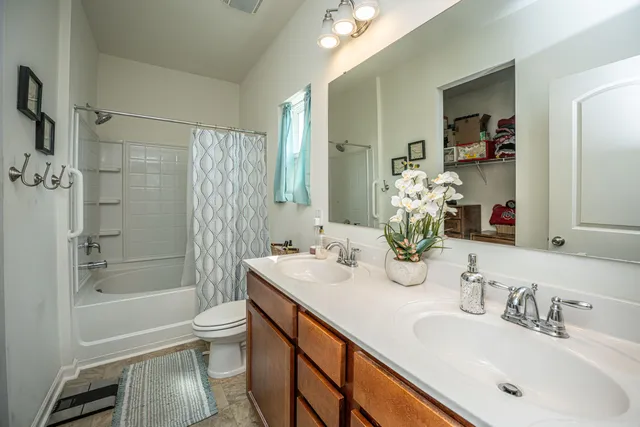 $319,000 | 419 Thoroughbred Drive, Moncks Corner, SC 29461