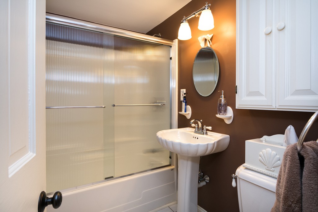 193 Tilden Road Scituate, MA 02066 - Photo 13 of 26