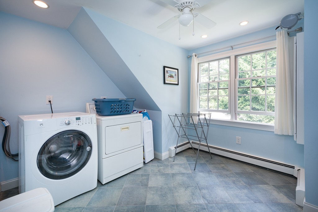 193 Tilden Road Scituate, MA 02066 - Photo 17 of 26