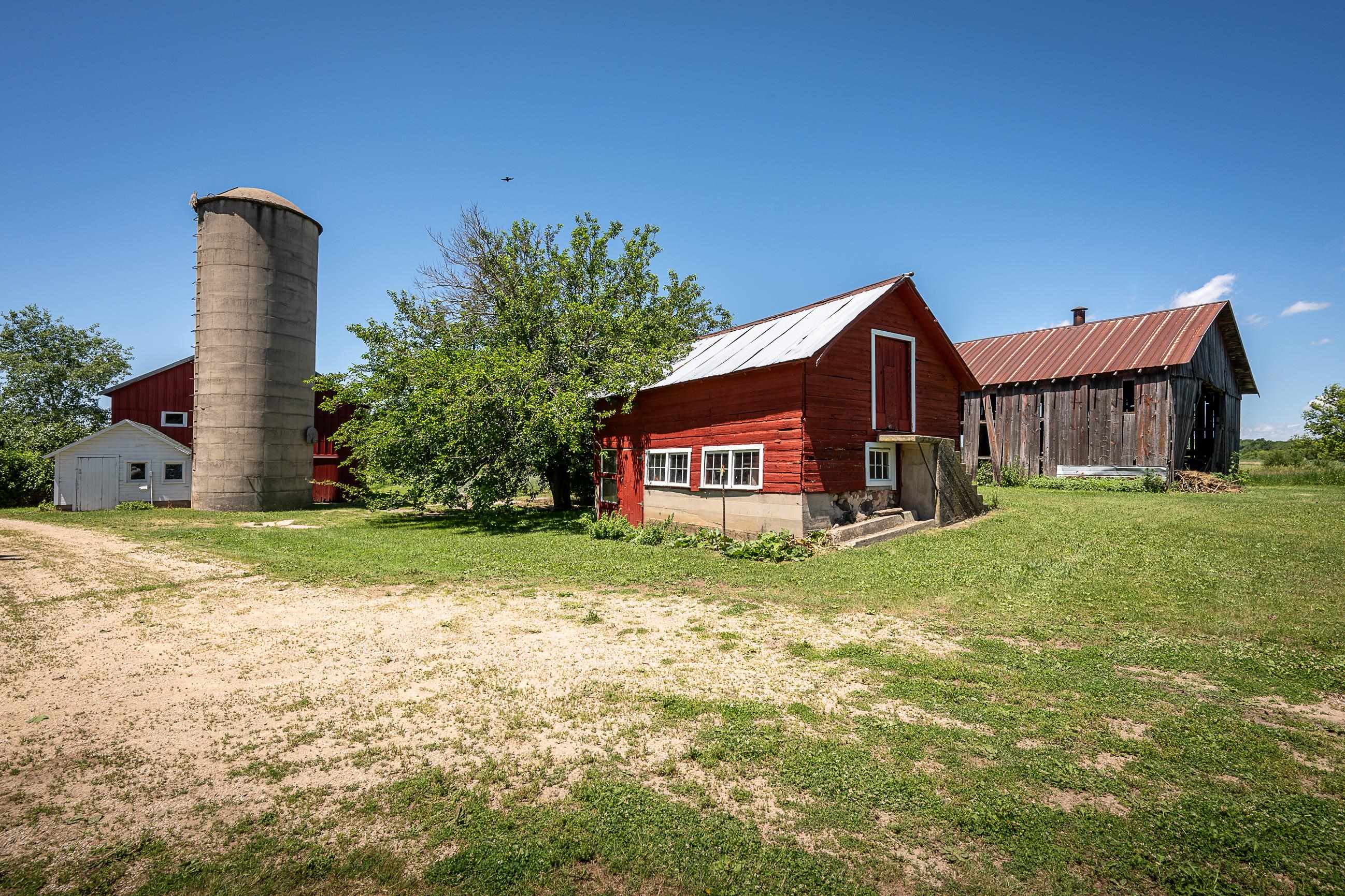 3402 Rutland Dunn Town Line Road Stoughton, WI 53589 - Photo 63 of 88