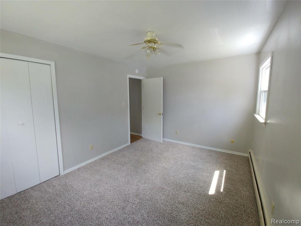 9211 Rucker Road Grosse Ile, MI 48138 - Photo 15 of 34