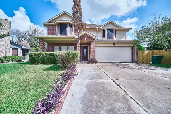 $2,200 | 11011 Landsbury Court, Houston, TX 77099