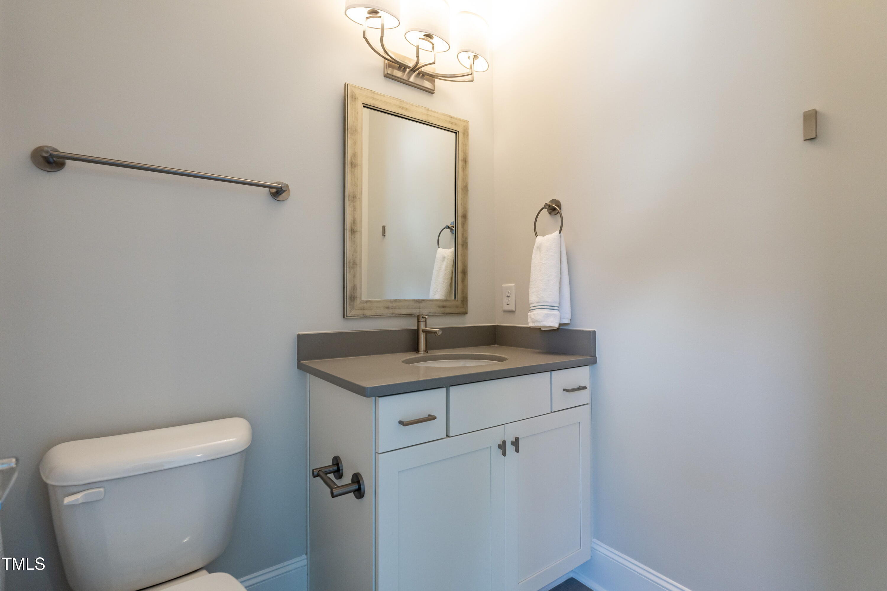 2705 Gordon Street Raleigh, NC 27608 - Photo 20 of 25 Secondary Bathroom