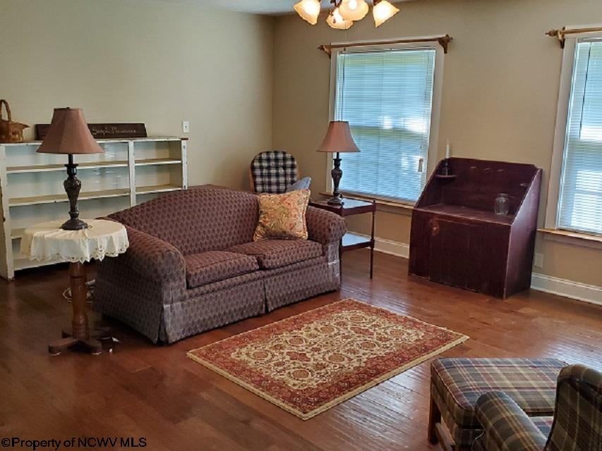 860 Wyatt Mannington Road Mannington, WV 26582 - Photo 9 of 15 Gallery Image 9