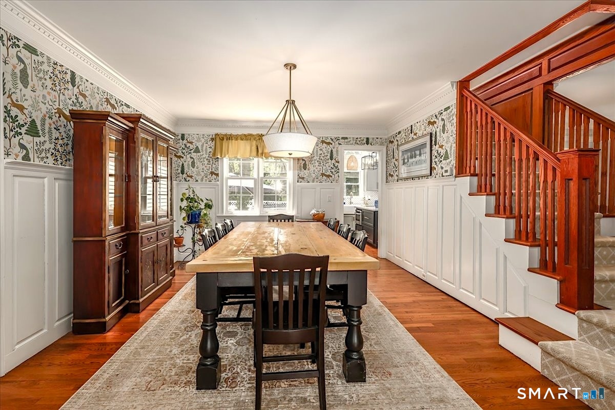 6 Elizabeth Street Newtown, CT 06470 - Photo 7 of 40 Fabulous Formal-Casual Dining Space