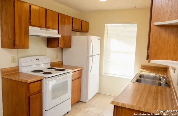 $1,200 | 12250 Ridge Crown Street, San Antonio, TX 78247