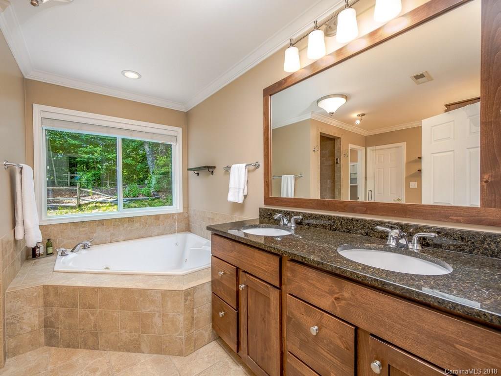 61 Fox Ridge Drive Fletcher, NC 28732 - Photo 22 of 35 Gallery Image 22