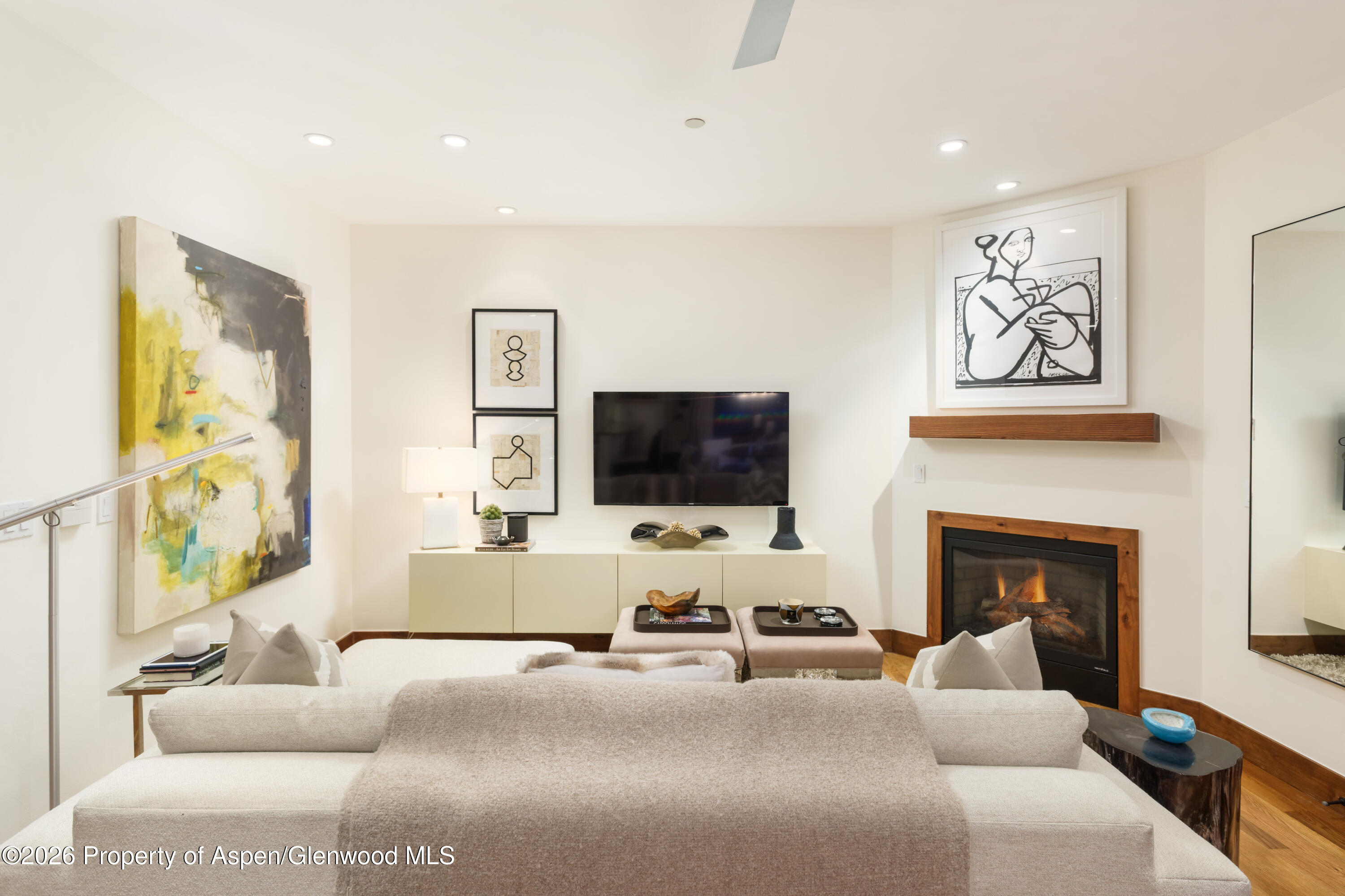 507 West Main Street, Unit C101 Aspen, CO 81611 - Photo 12 of 17 13-ChristianaC101_HiRes_210729013