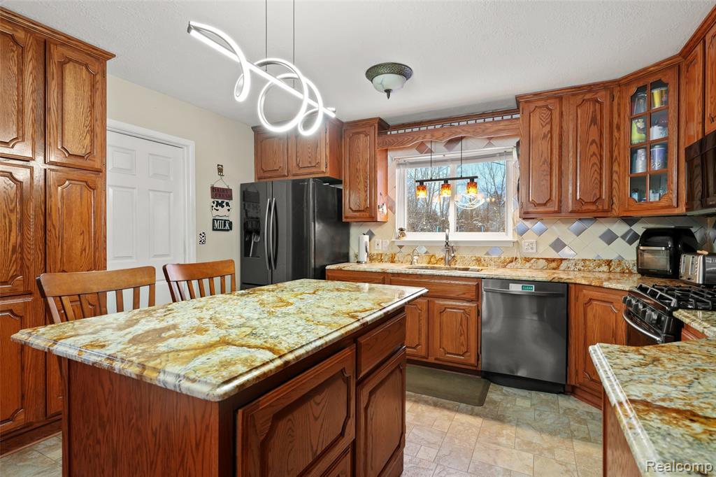 70482 Wolcott Road Armada, MI 48005 - Photo 13 of 47 Gallery Image 13