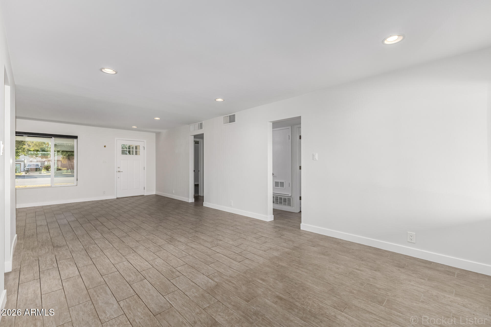 3930 East Oak Street Phoenix, AZ 85008 - Photo 21 of 61 09 - Oak Family area