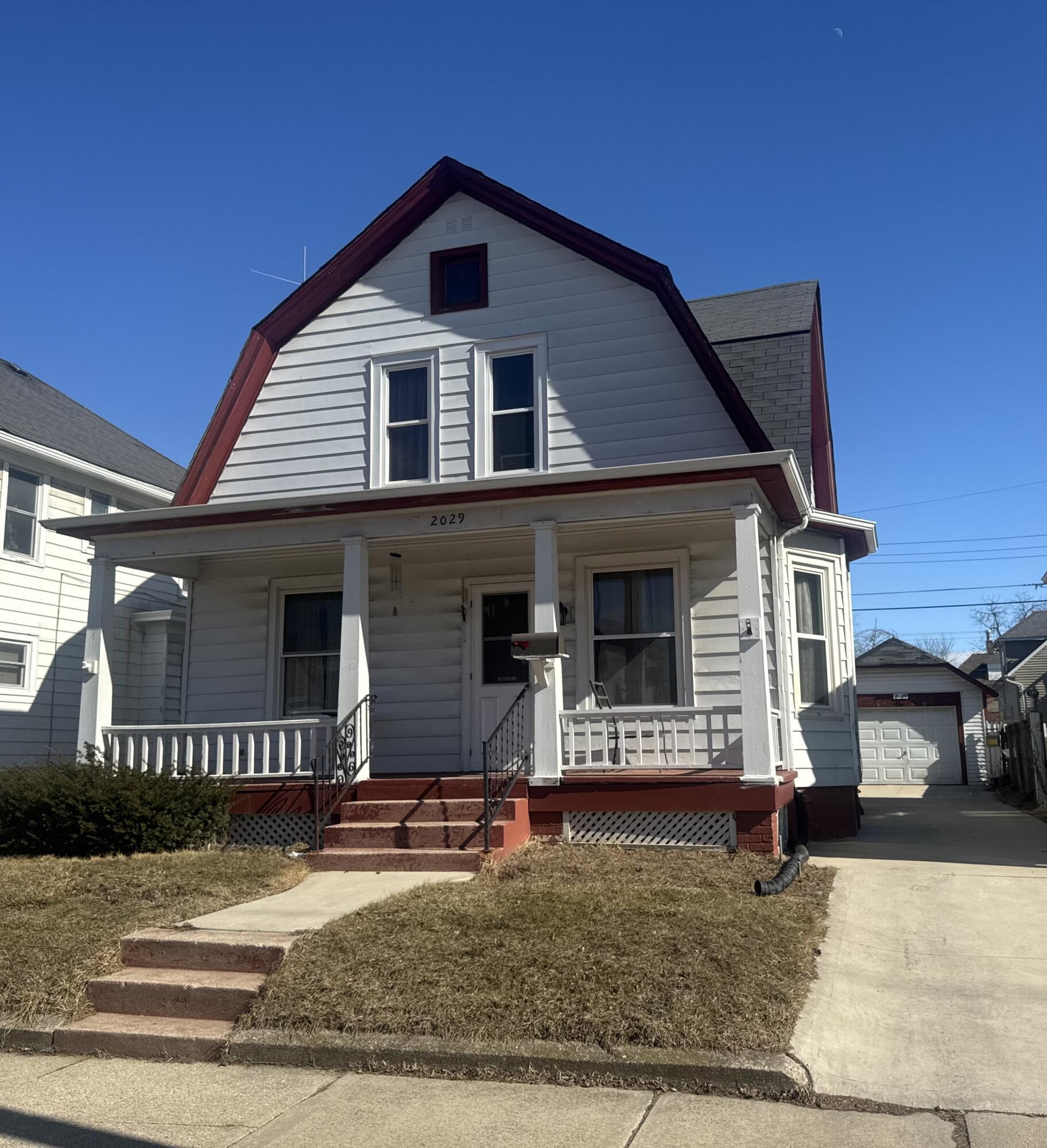 2029 Charles Street Racine, WI 53402 - Photo 1 of 1 IMG_2005
