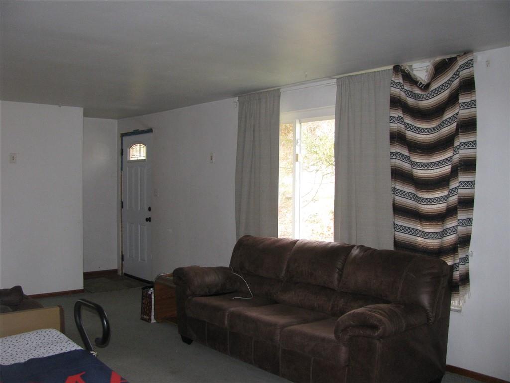 146 Denny Road Valencia, PA 16059 - Photo 3 of 17 Gallery Image 3