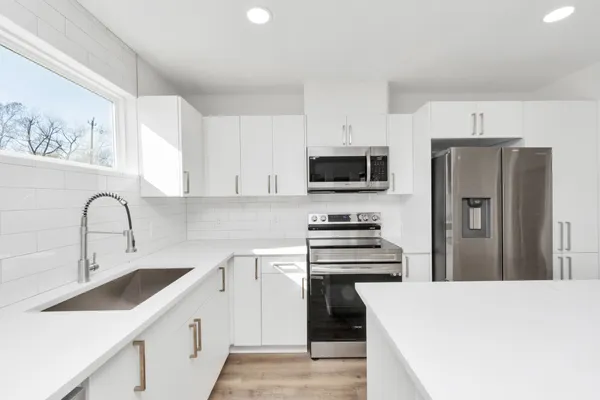 $1,850 | 7604 De Priest Street, Unit B, Houston, TX 77088