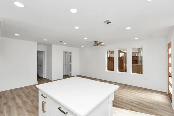 $1,850 | 7604 De Priest Street, Unit B, Houston, TX 77088