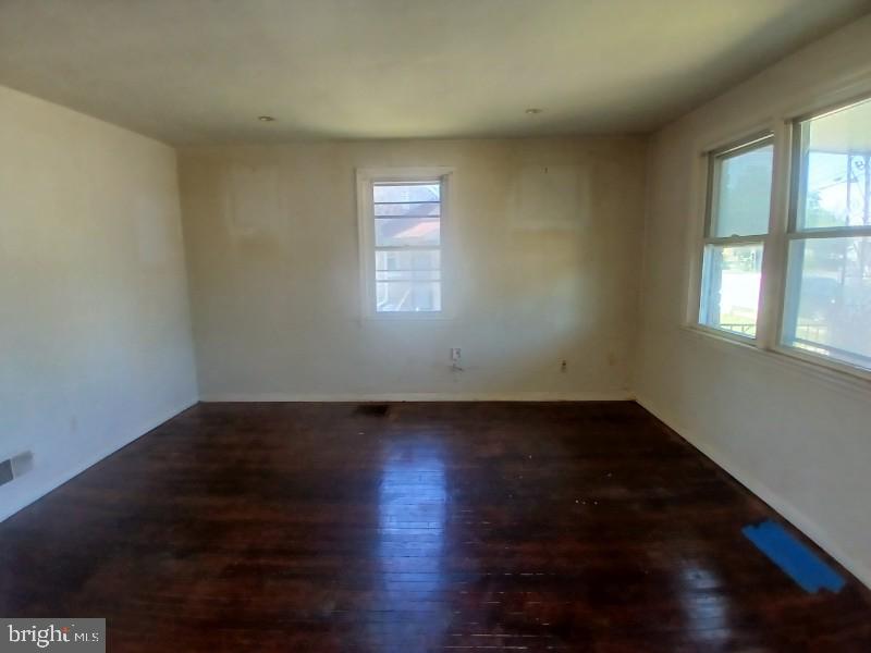 5203 Addison Road Capitol Heights, MD 20743 - Photo 6 of 12