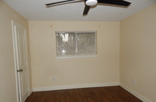 6402 Brookgate Drive Spring, TX 77373 - Photo 11 of 17 an empty room with a window