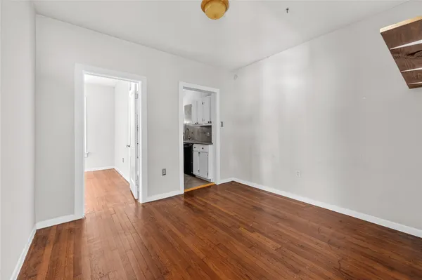 $1,150 | 907 West Gray Street, Unit 1, Houston, TX 77019