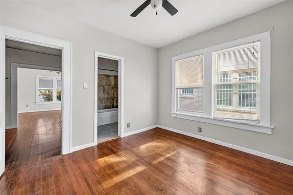 $1,150 | 907 West Gray Street, Unit 1, Houston, TX 77019