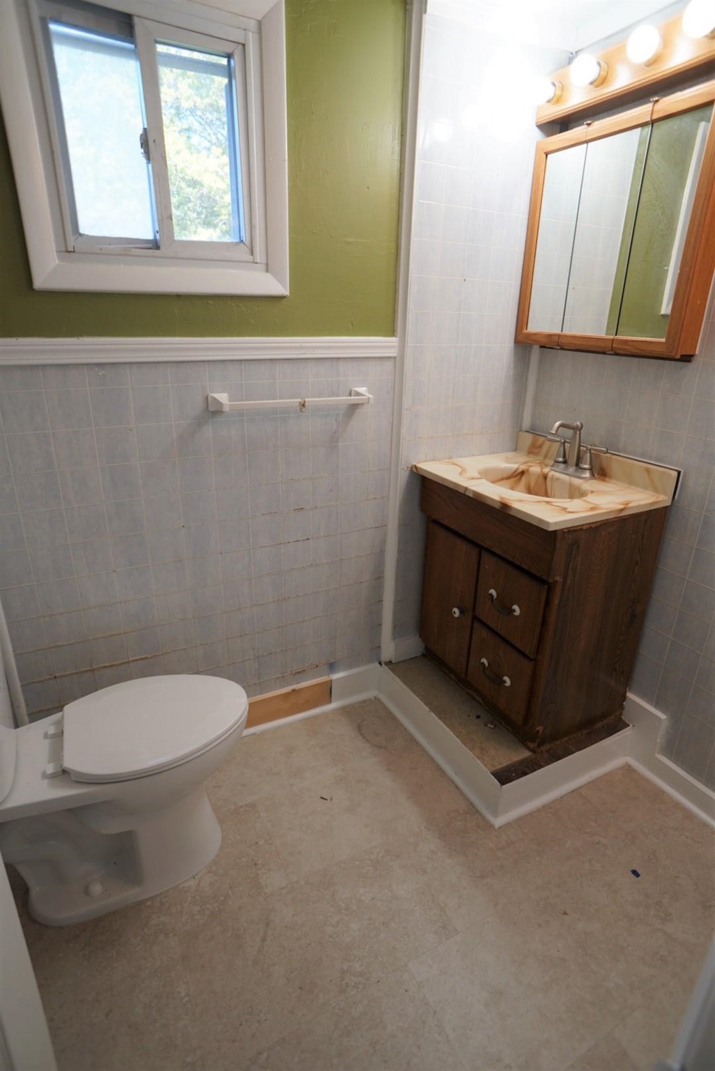 2802 Ridgeway Drive Fort Wayne, IN 46816 - Photo 14 of 21 Gallery Image 14