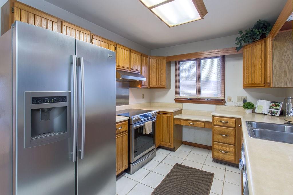 1730 Sample Road Allison Park, PA 15101 - Photo 5 of 15