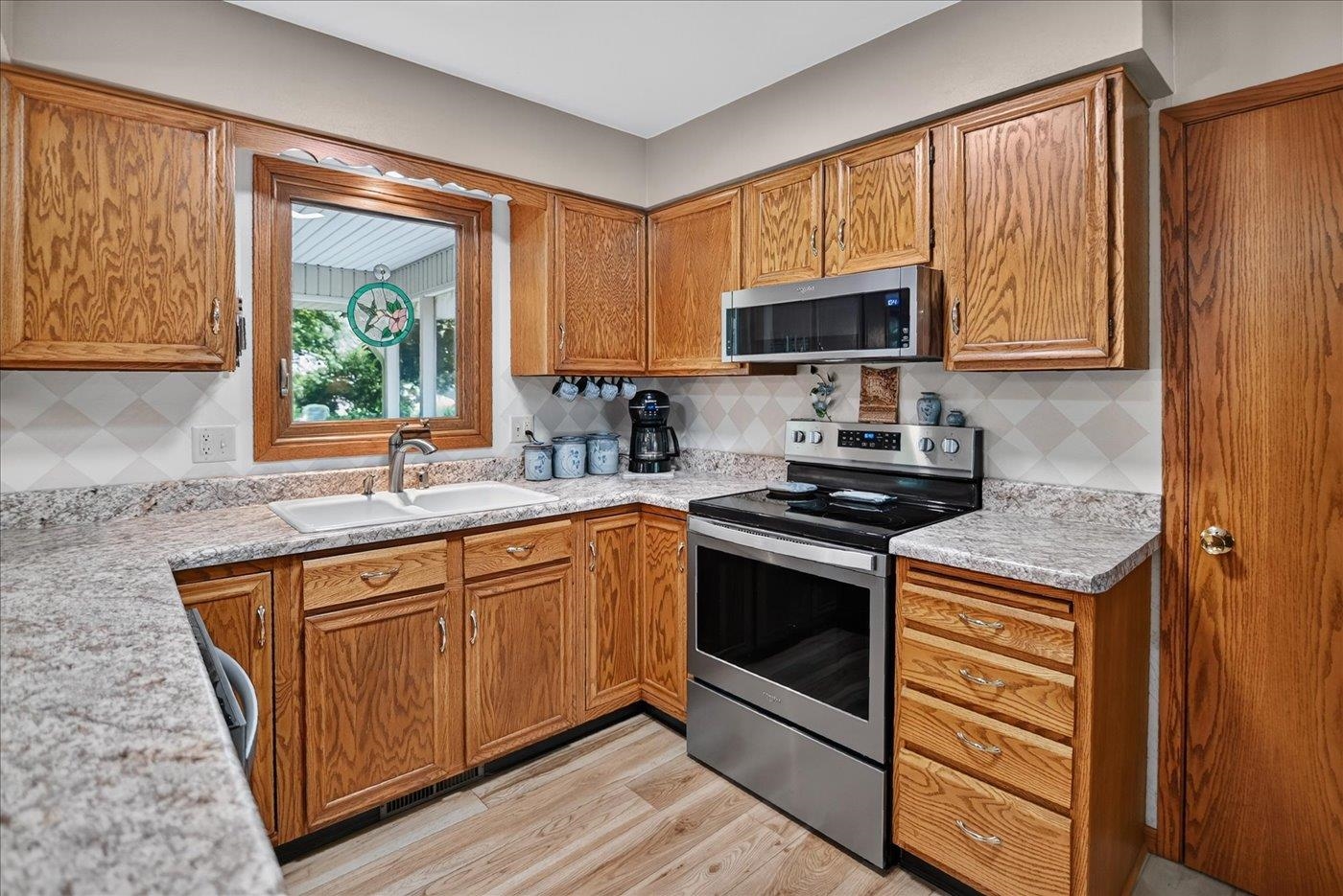 3742 Elna Road Madison, WI 53718 - Photo 13 of 72
