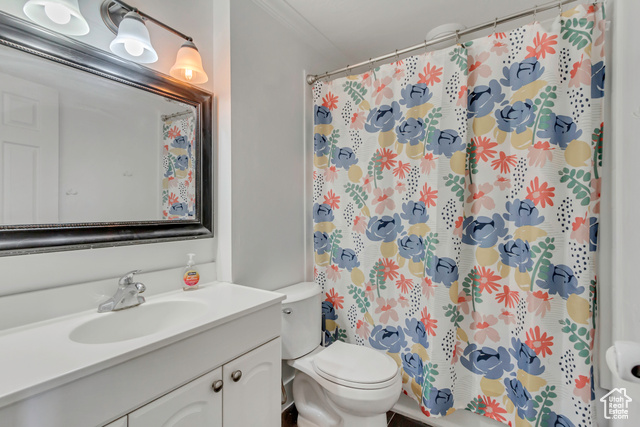 360 East Center Street Centerville, UT 84014 - Photo 31 of 41 Full bath featuring vanity and a shower with curtain