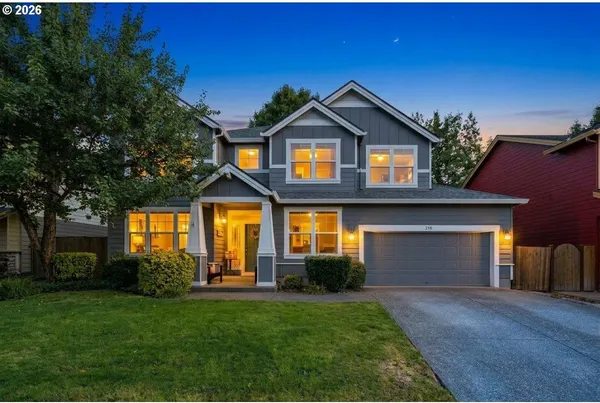 $719,000 | 208 White Oak Street, Newberg, OR 97132