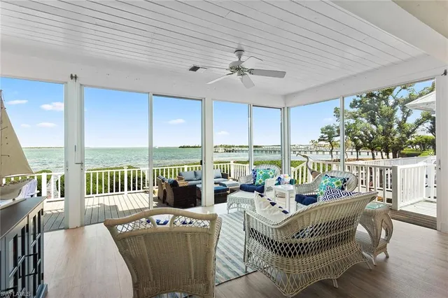 $1,575,000 | 143 Useppa Island, Bokeelia, FL 33922