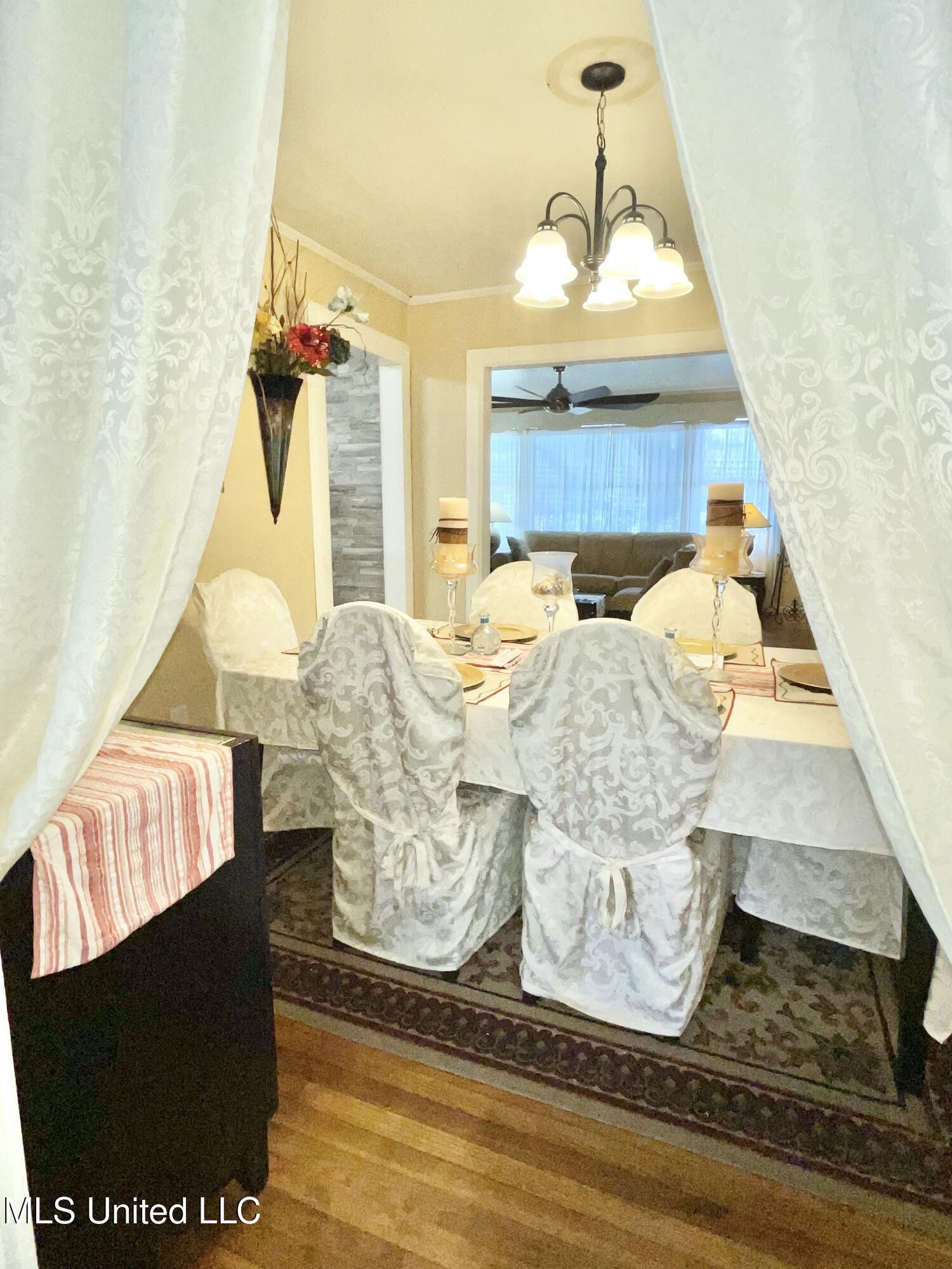 4124 Griffin Street Moss Point, MS 39563 - Photo 12 of 35 IMG_2152