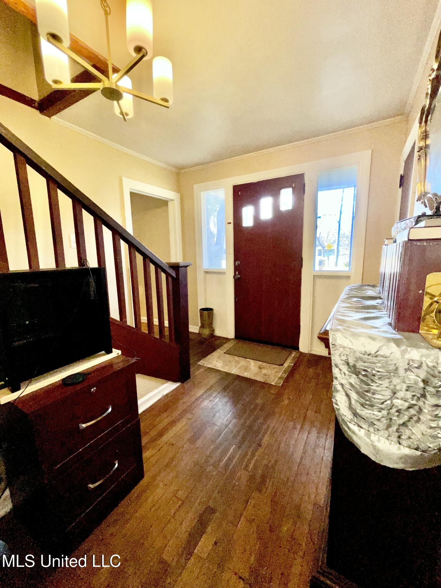 4124 Griffin Street Moss Point, MS 39563 - Photo 18 of 35 IMG_2161