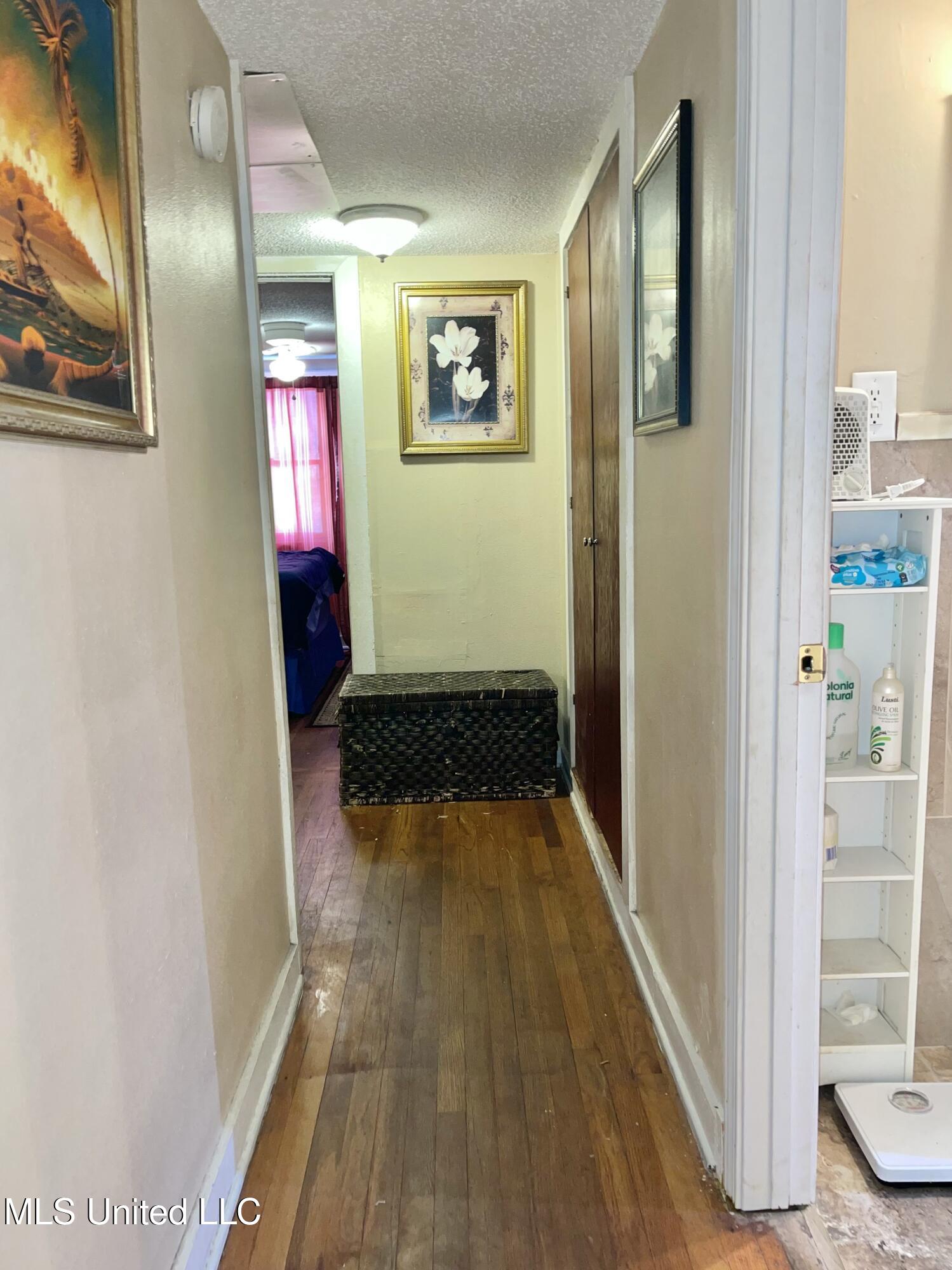 4124 Griffin Street Moss Point, MS 39563 - Photo 26 of 35 IMG_2137