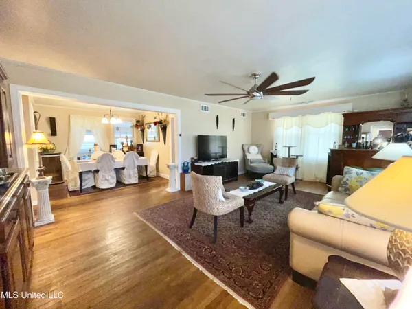 $249,000 | 4124 Griffin Street, Moss Point, MS 39563