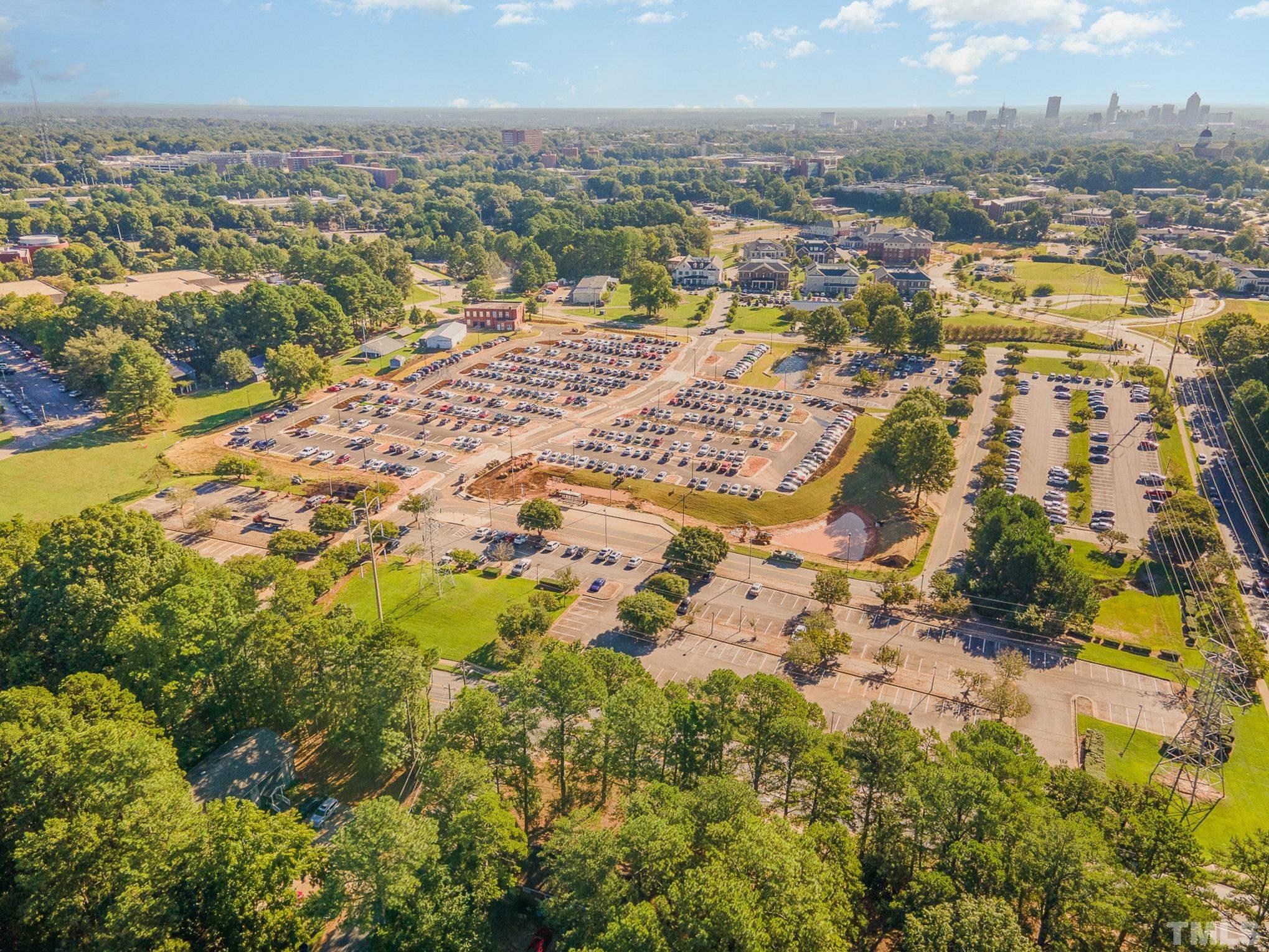 3700 Greenleaf Street Raleigh, NC 27606 - Photo 12 of 13 a view of city and ocean