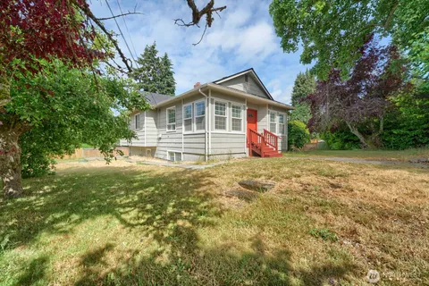 $574,950 | 19401 8th Avenue South, Des Moines, WA 98148