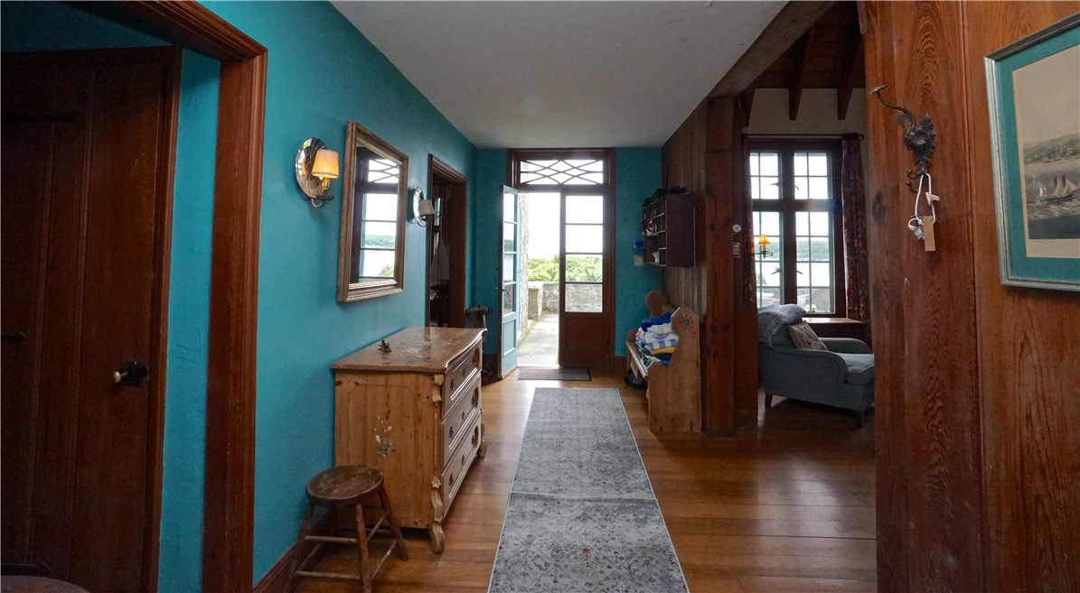 216 Highland Drive Jamestown, RI 02835 - Photo 6 of 39 Welcoming Entry, with access to the terrace!