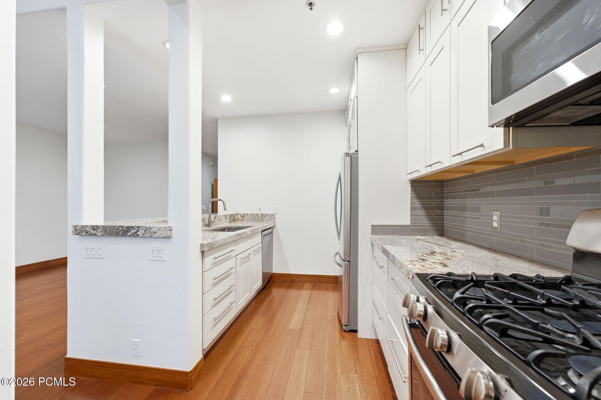 2680 Gallivan Loop, Unit 54 Park City, UT 84060 - Photo 5 of 38