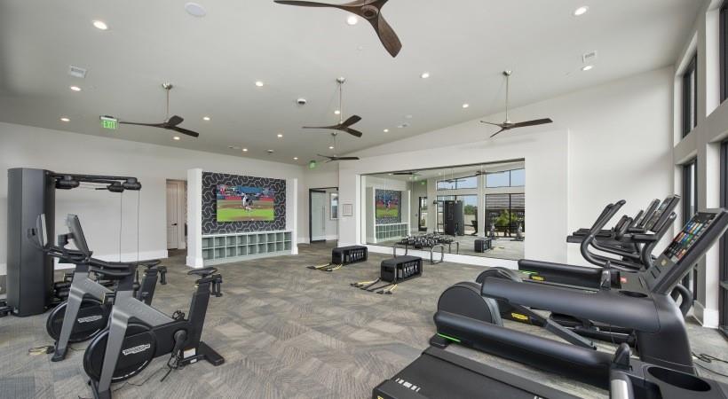 2180 Shadowood Parkway, Unit 434 Atlanta, GA 30339 - Photo 21 of 28 a view of a room with gym equipment