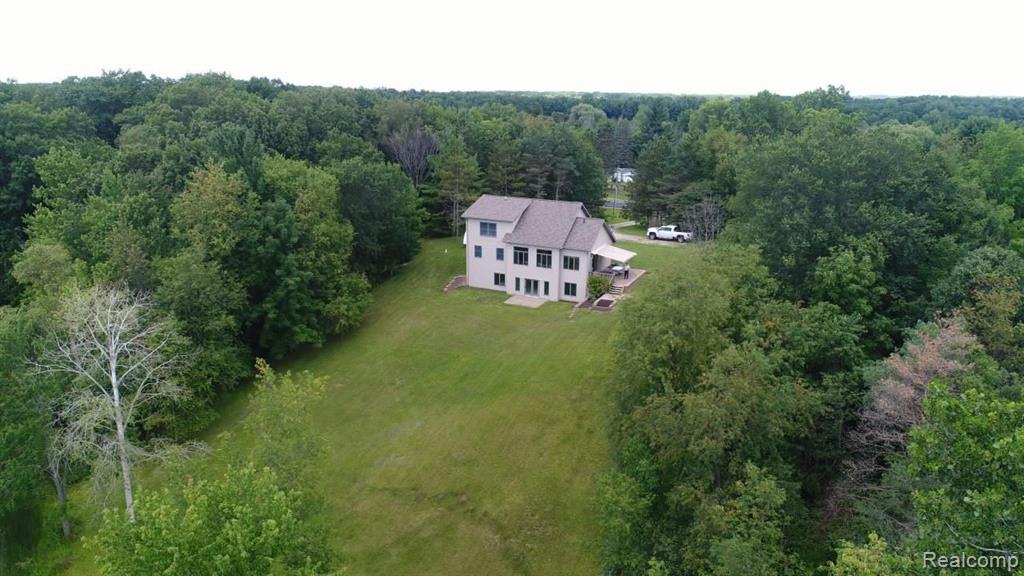 4107 Davison Road Lapeer, MI 48446 - Photo 5 of 33