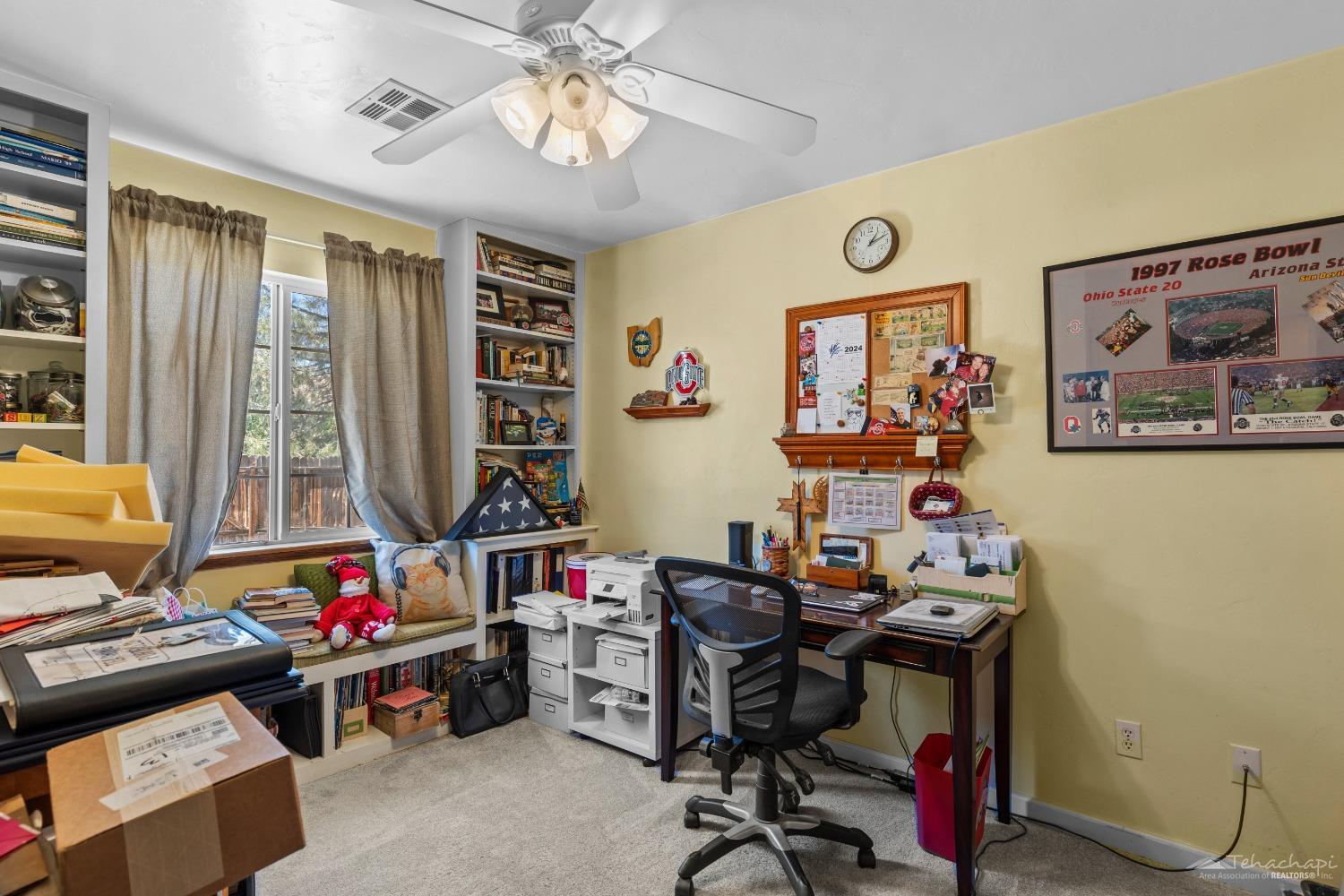 21213 Quail Springs Road Tehachapi, CA 93561 - Photo 16 of 32 Gallery Image 16