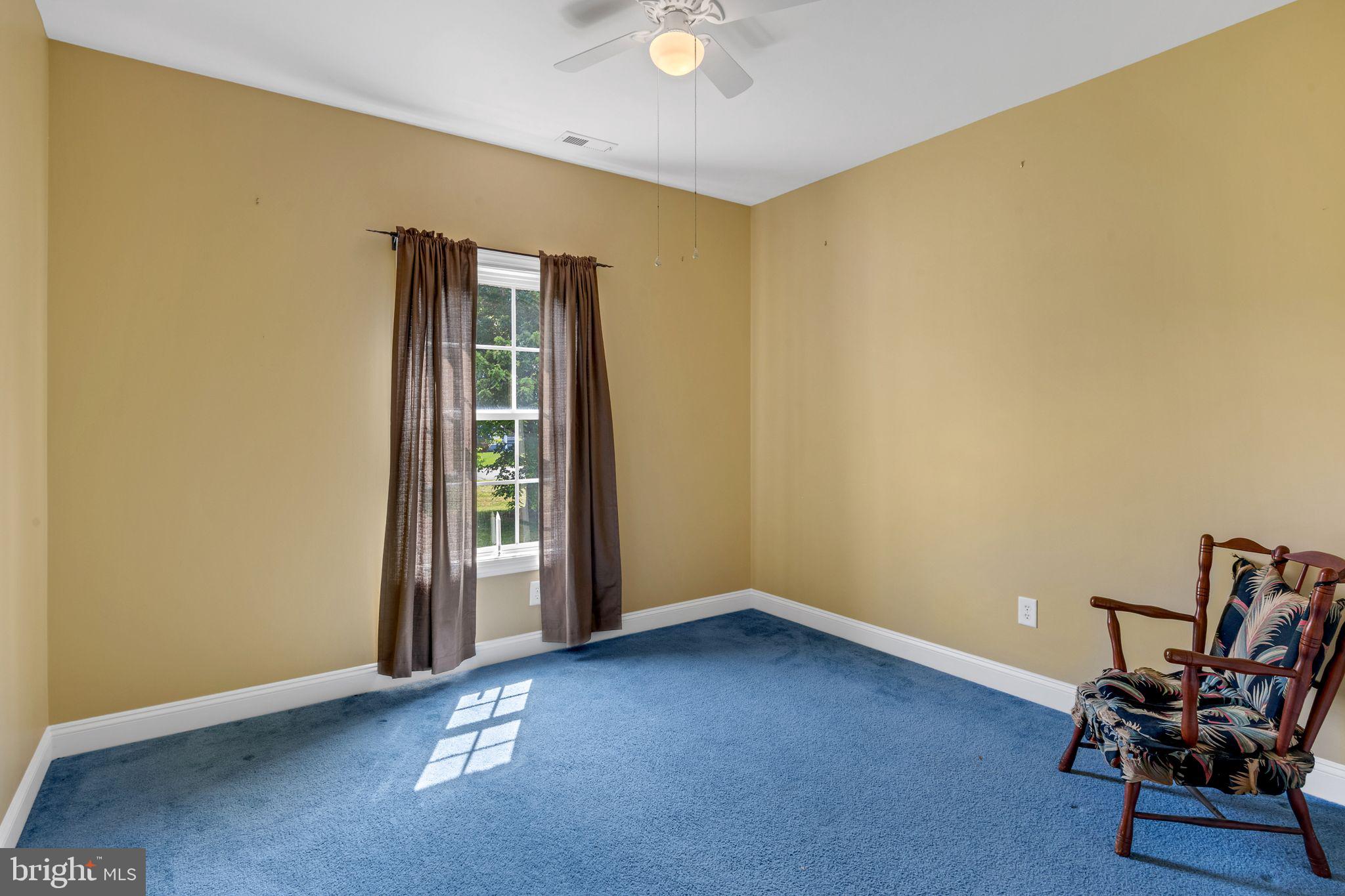 27407 Walking Run Milton, DE 19968 - Photo 20 of 25 a view of room with livingroom