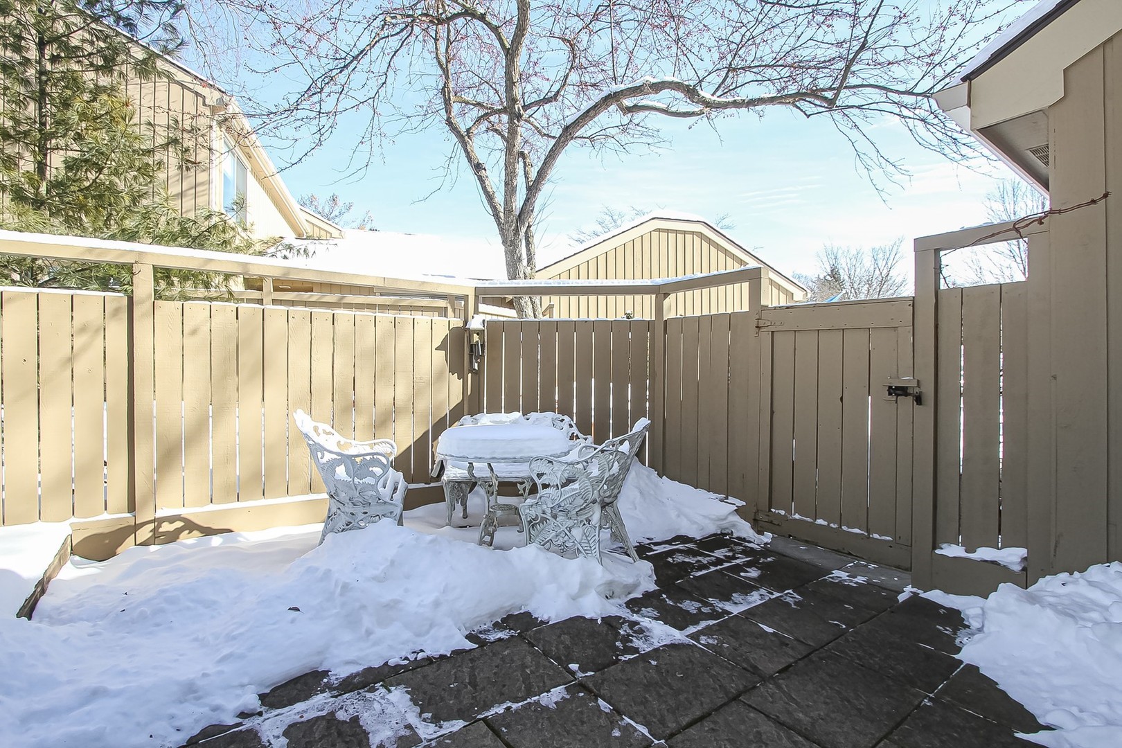 842 Oak Hill Road Lake Barrington, IL 60010 - Photo 28 of 36 a view of outdoor space and patio