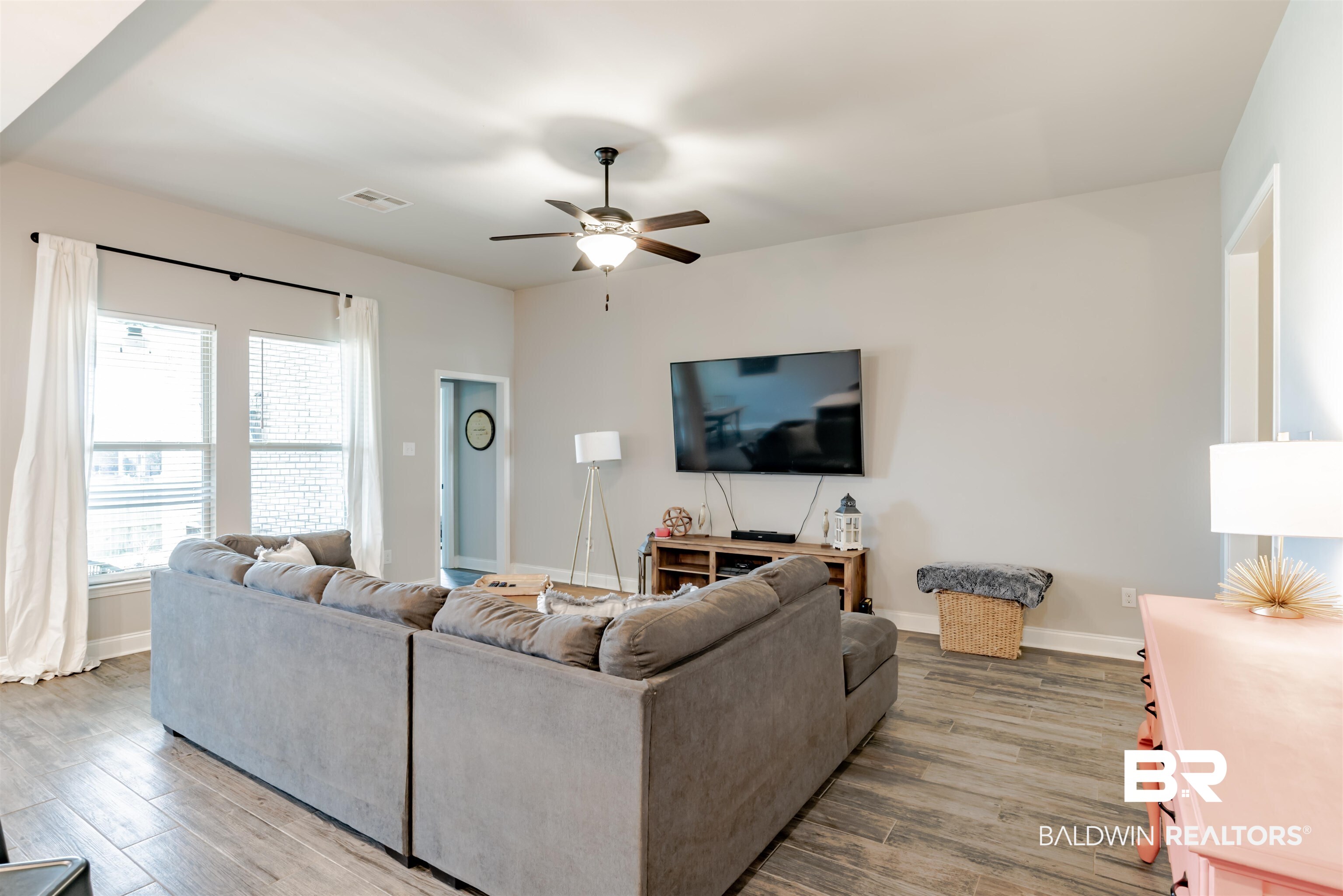 511 Crackwillow Avenue Fairhope, AL 36532 - Photo 7 of 30