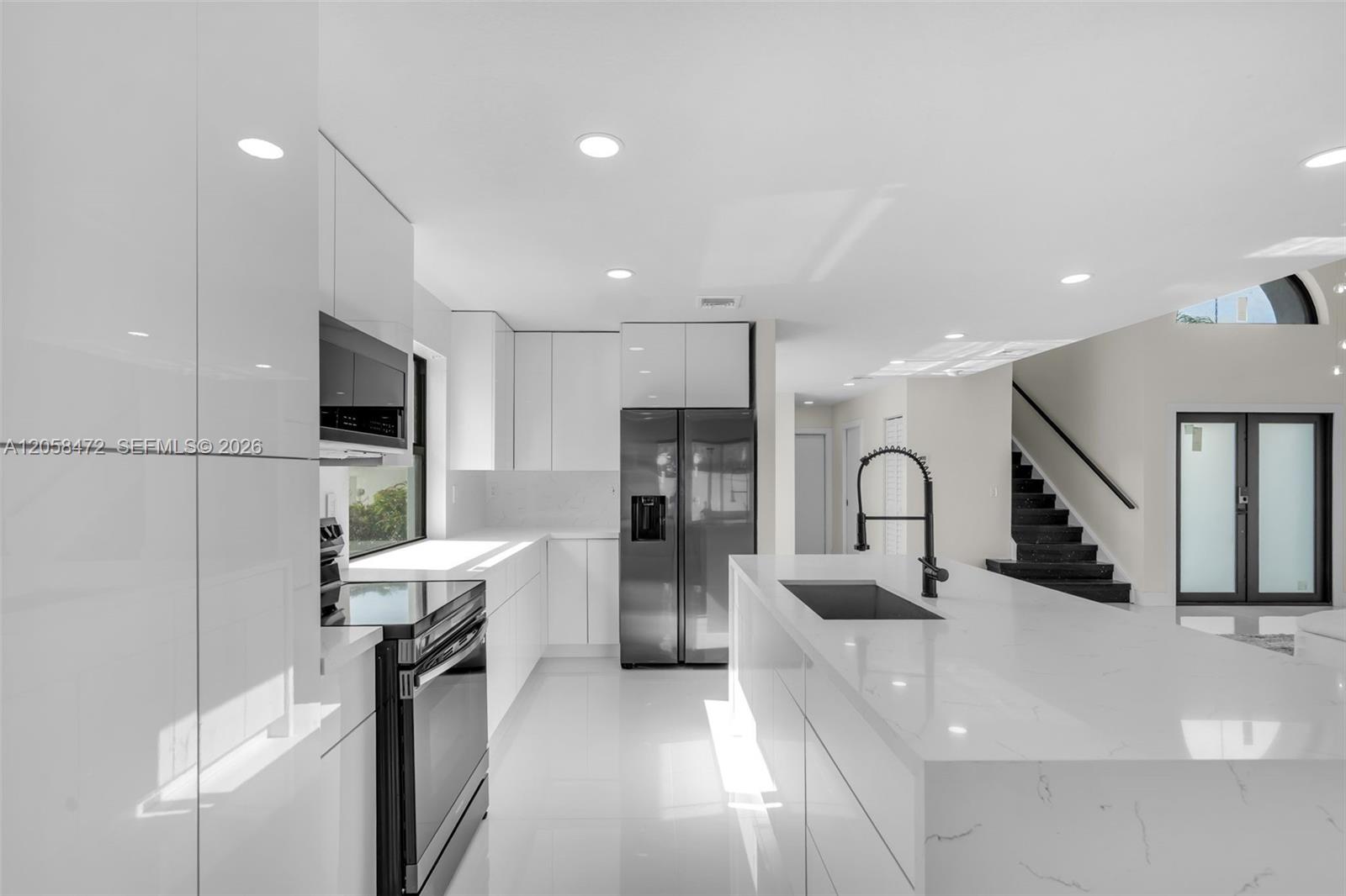 17319 Southwest 22nd Street Miramar, FL 33029 - Photo 10 of 42 Gallery Image 10