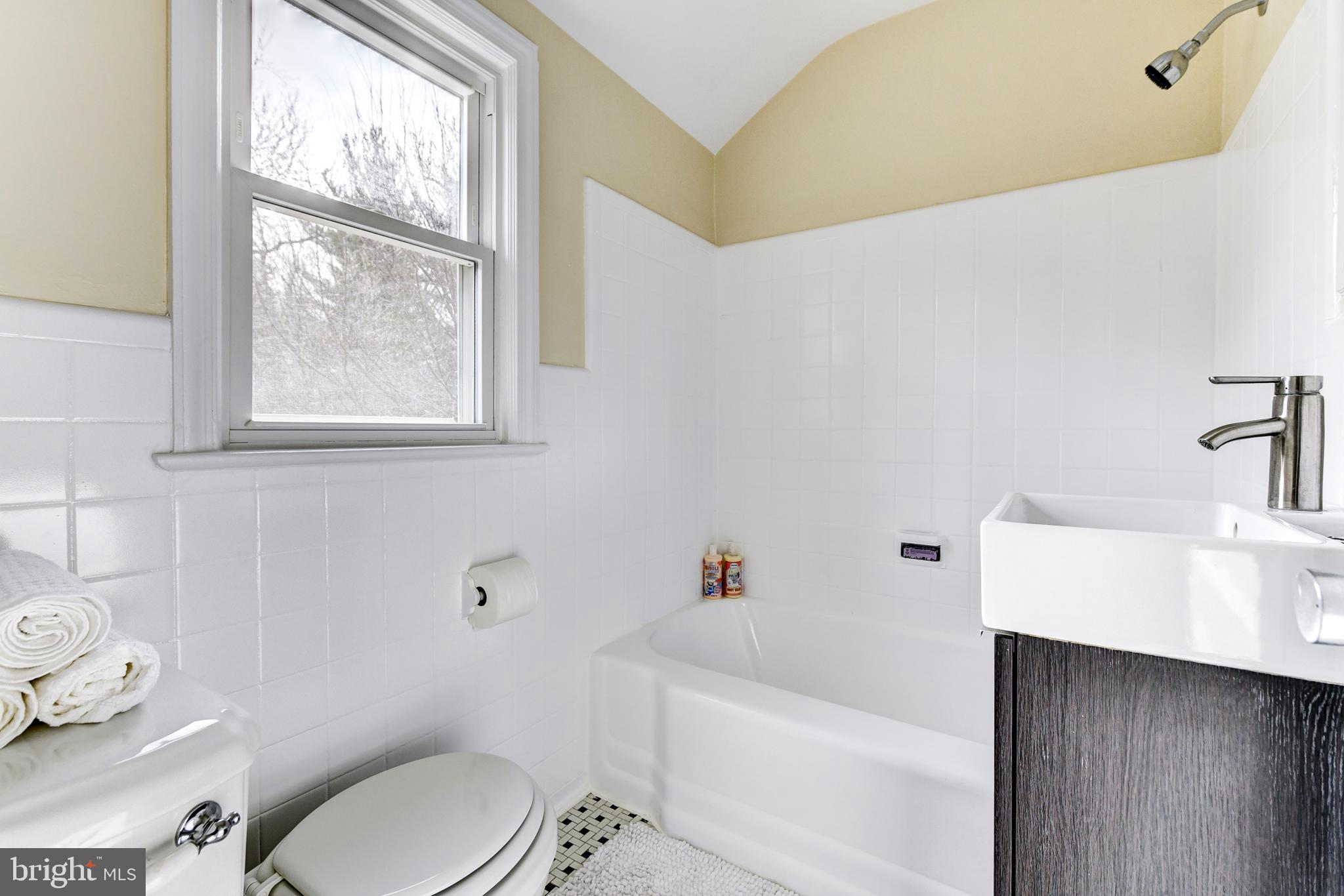 2000 Evans Parkway Silver Spring, MD 20902 - Photo 24 of 54 Gallery Image 24