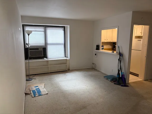 $65,000 | 6118 North Sheridan Road, Unit 206, Chicago, IL 60660