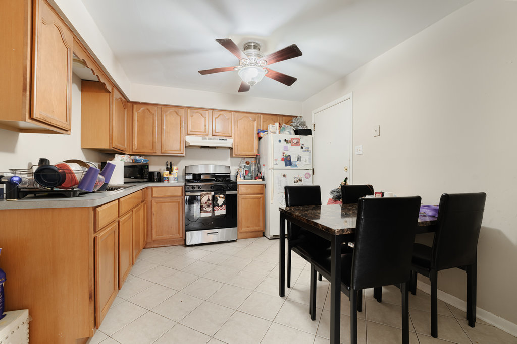 11140 South Ridgeland Avenue, Unit 1A Worth, IL 60482 - Photo 4 of 19