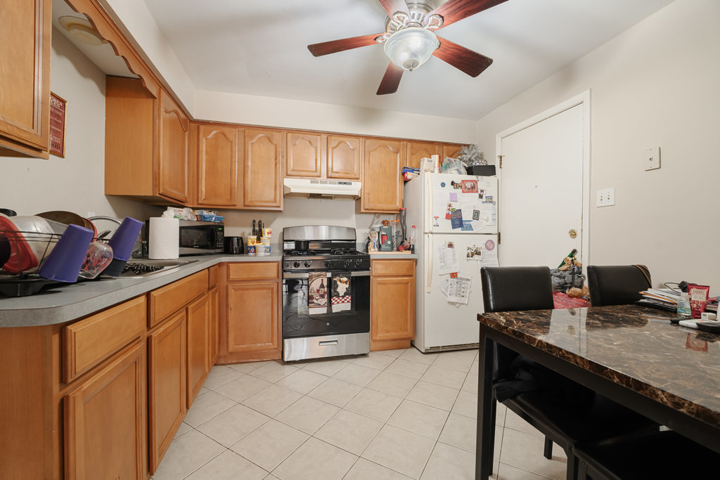 11140 South Ridgeland Avenue, Unit 1A Worth, IL 60482 - Photo 5 of 19