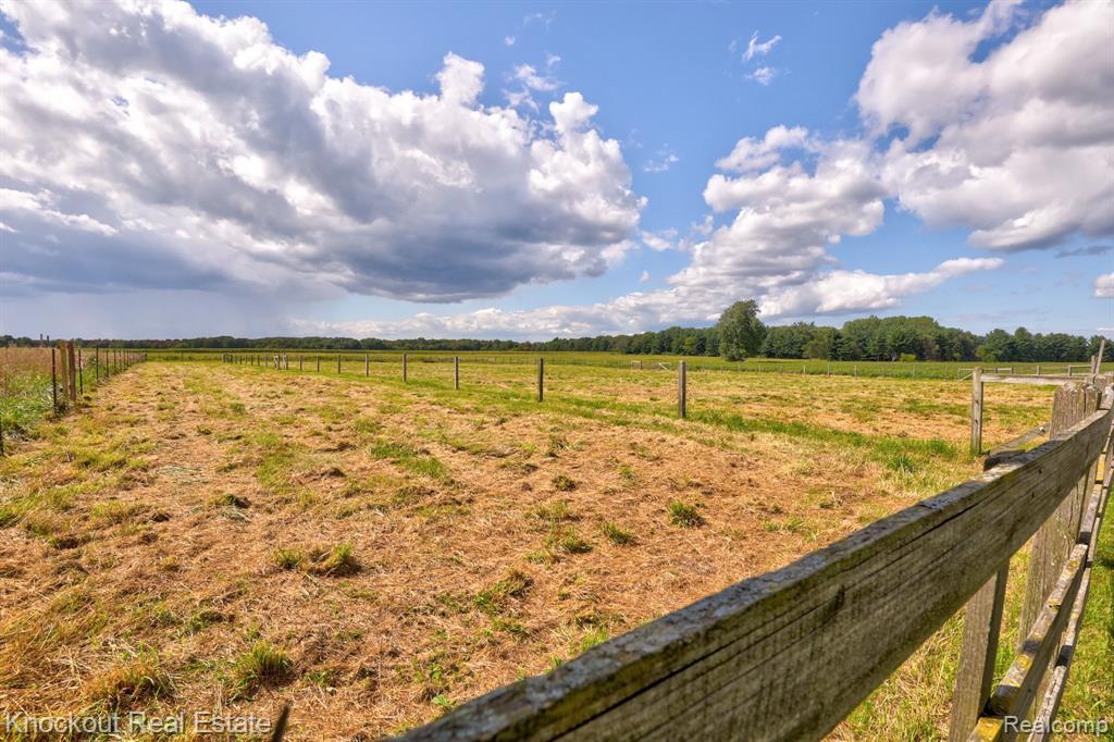 8424 Oak Road Millington, MI 48746 - Photo 23 of 34