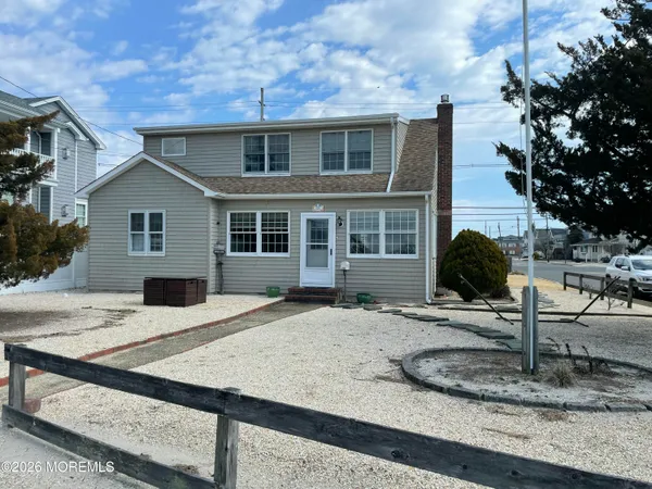 $4,000 | 207 Bay Boulevard, Lavallette, NJ 08735